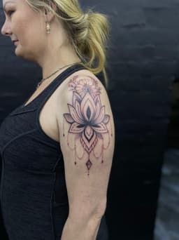 Tattoo Fashion Horsens artist Nadia work 3