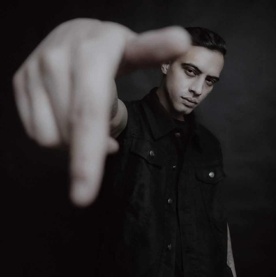 Tattoo Fashion Horsens artist Sunny main portrait